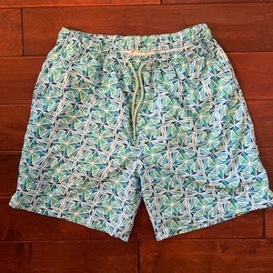 Peter Millar men’s swim trunks size XL